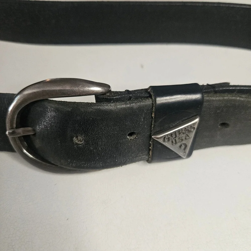 Vintage Guess USA Black Genuine Leather Belt with Triangle Logo Silver Buckle L